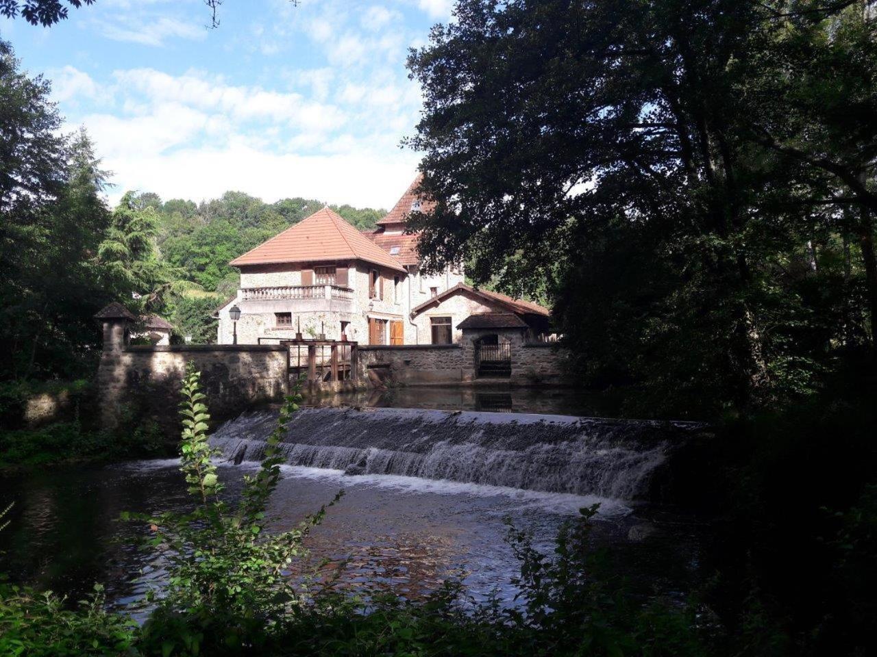 Le Moulin Regnelot - Chambre D'Hotes Verdelot Экстерьер фото